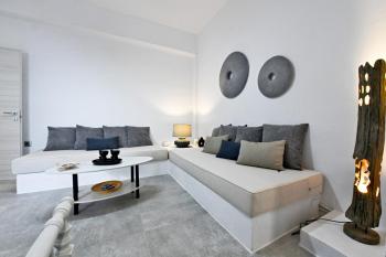 Diamond, a modern and stylish house, near the shops and restaurants in Korissia, Yulis (foto 2)