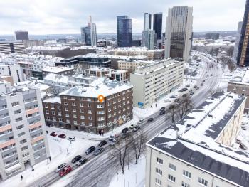 Sleeps 10 City Center Penthouse op US Embassy, Tallinn (photo 2)
