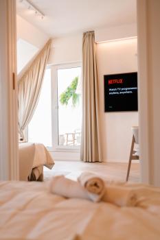 NEW Design Top-Class Suite next to the Castle-Free Parking-Terrace, Bratysława (zdjęcie 4)