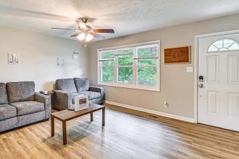 Pinehurst Home with Deck Less Than 2 Mi to Golf Course!, Pinehurst (fotografie 4)