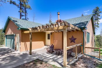 Lead Home in the Mountains with Hot Tub and Views!, Lead (Foto 2)