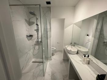 Two bedroom loft in the city center by the Meir, Amberes (foto 2)