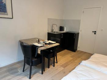 Two bedroom loft in the city center by the Meir, Amberes (foto 3)