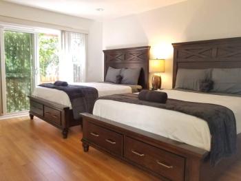 Luxury and Spacious 5 bedroom private house by Melrose WIFI TV Backyard Free Parking close to the Grove Hollywood Walk of Fame, Los Angeles (fotografie 2)