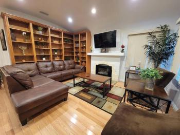 Luxury and Spacious 5 bedroom private house by Melrose WIFI TV Backyard Free Parking close to the Grove Hollywood Walk of Fame, Los Angeles (fotografie 5)