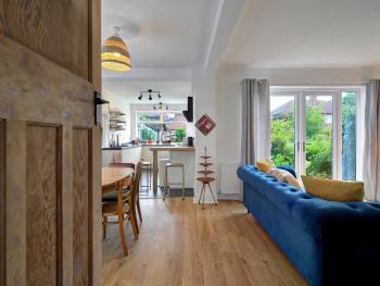 Stylish Family Home in Old Trafford, Manchester - Pass the Keys, Manchester (photo 4)