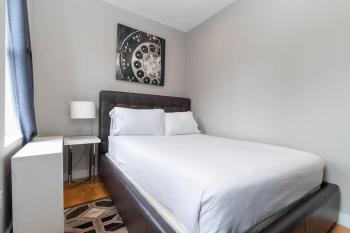 Renovated Lower Eastside 2BR Washer Dryer, New York (Foto 5)