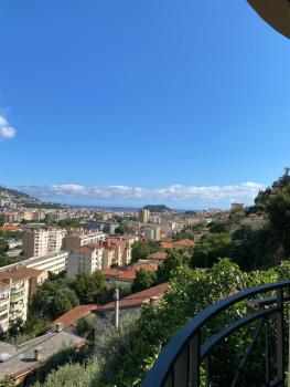 Appartement 02 Vue Panoramique -WIFI- Parking privé -climatisation, Nice (fotografie 3)