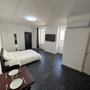 Suite studio entier St Charles, Canebiere, Vieux-Port Appartement, Marseille (photo 5)