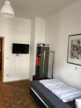 Enjoy your stay with DKN apartments - Mon-Sun - Late night check-in - Multilanguage - Near Railway station - Witamy serdecznie, Leipzig (photo 3)