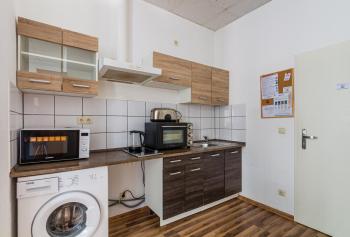 Enjoy your stay with DKN apartments - Mon-Sun - Late night check-in - Multilanguage - Near Railway station - Witamy serdecznie, Leipzig (photo 4)