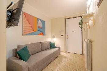 Barbaroux Chic & Central Flat, Turin (photo 3)