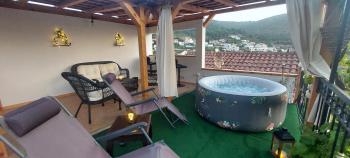 Panoramic view with jacuzzi, Vis (photo 3)