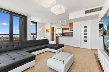 Sky Apartman in Bratislava - With 2 parking places, Bratislava (fotografie 5)