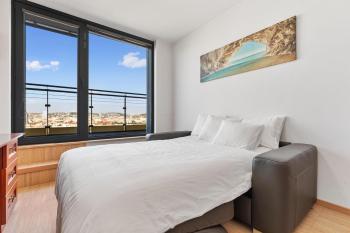 Sky Apartman in Bratislava - With 2 parking places, Bratislava (fotografie 2)