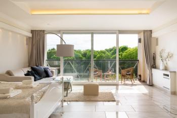Jacuzzi Penthouse with Terrace and Free Parking - Riga, Рига (фото 4)