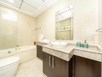 Marina Views - 2BR Luxury Apartment, High Floor, Torch Marina, Dubaj (fotografie 4)