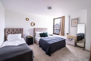 Spacious 2-Bedroom Apartment in Piccadilly 6100P, Londýn (fotografie 3)
