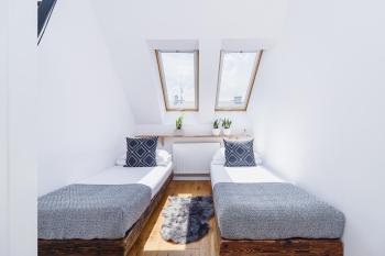 Cloud Nest - 2BR Ap with Terrace & AC - Center, Krakov (fotografie 4)