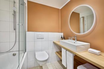 the Deutz, a Tribute Portfolio Hotel by Marriott, Cologne (photo 3)