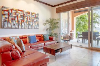 Luxury, ocean view, 3-bedroom condo @ Los Sueños, Herradura (foto 3)