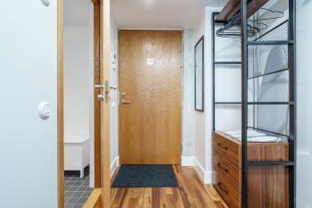 Dream Stay - Modern City Centre Lofts with Self Check-in, Tallinn (photo 2)