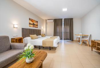 Apartamentos Puerta del Sur, Sevilla (fotografie 2)