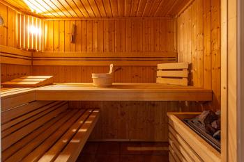 Wellnessparadies mit Sauna und Whirlpool, Krakow am See (fotografie 5)