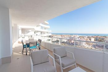 Global Properties, Moderno apartamento con dos terrazas con vistas al mar y a la montaña, Canet de Berenguer (foto 4)
