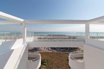 Global Vacacional, Moderno apartamento con gran terraza y vistas al mar, Canet d'en Berenguer (Foto 3)