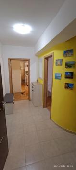 Spacious Modern Apartment with Private Parking, Skopje (foto 5)