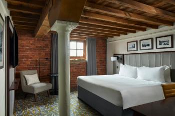 Manchester Marriott Victoria & Albert Hotel, Manchester (photo 3)