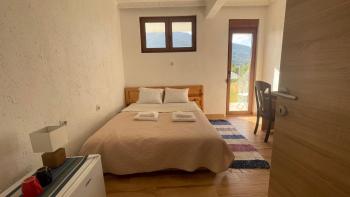 Visitor Yard, Plav (foto 5)