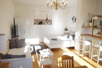 Cosy Studio, sunny balcony in It-District Neustadt, Dresden (Foto 4)