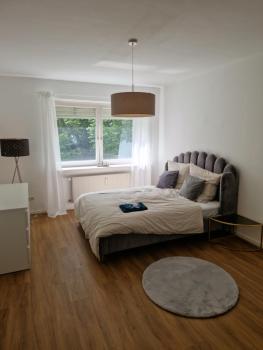 Quiet Family Apartment - 10 min to Center & Oktoberfest - Free Parking - near Nymphenburg Palace & Botanical garden, München (Foto 5)