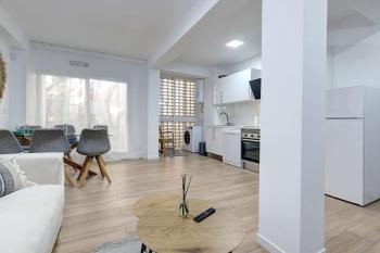 Modern & vibrant, URBAN holiday Flat, Фуэнхирола (фото 2)