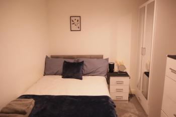 City Centre - Modern Apartment, Liverpool (photo 2)