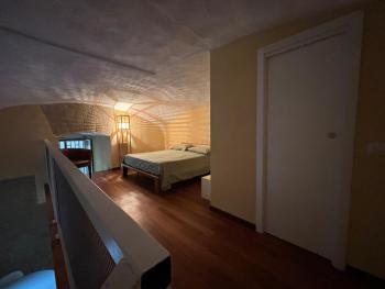 La casa nel tufo, Naples (photo 3)