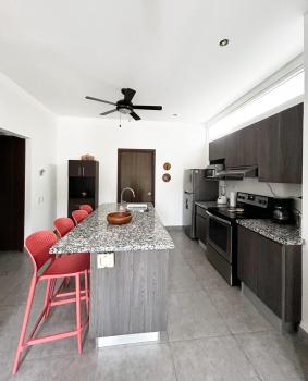 2BR Condominium in Downtown Jaco, Jacó (zdjęcie 4)