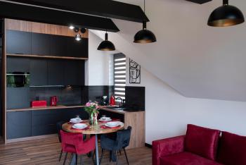 Aparts4U - Kras Resort Apartament B307 z prywatnym jacuzzi, antresolą i widokiem na góry, Szklarska Poręba (zdjęcie 4)