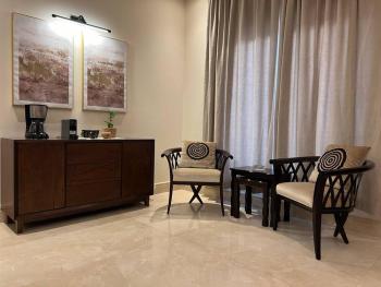 فيلا أنيقة دور أرضي بمدخل خاص وفناء خارجي, Riad (foto 5)