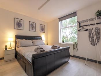 Room Near City Centre Private Bath Free Parking, Liverpool (photo 3)
