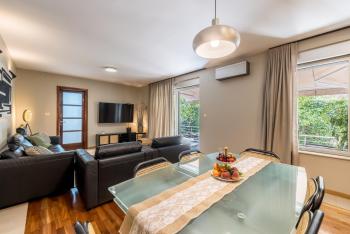 Green Oasis by Bačvice beach, private Parking & Garden - Casa Moro, Сплит (фото 4)