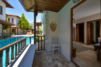 Okapi Suites, Ula (photo 5)