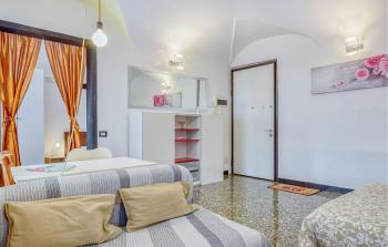 Lovely Apartment In Genova With Ethernet Internet, Genua (Foto 5)