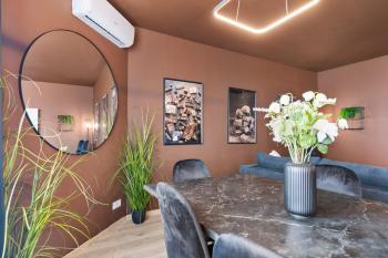 LAM Chocolate - AC - SKYVIEW, Bratislava (fotografie 4)