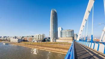 New Eurovea Tower, Bratislava (photo 4)