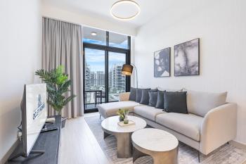Charming 2BR Home with Elegant Interior, Dubai (photo 2)