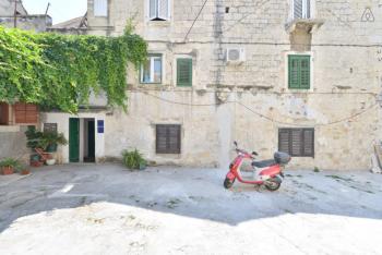 Sobe Jukić, Split (photo 4)