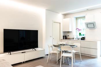 WHITE ROMA - elegant and comfortable, Turin (photo 3)